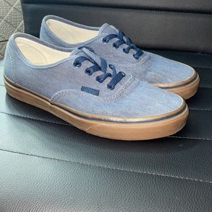 VANS EUC Chambray Denim Washed Gum Sole Low Top Sneakers Men's US Size 7 Women's
